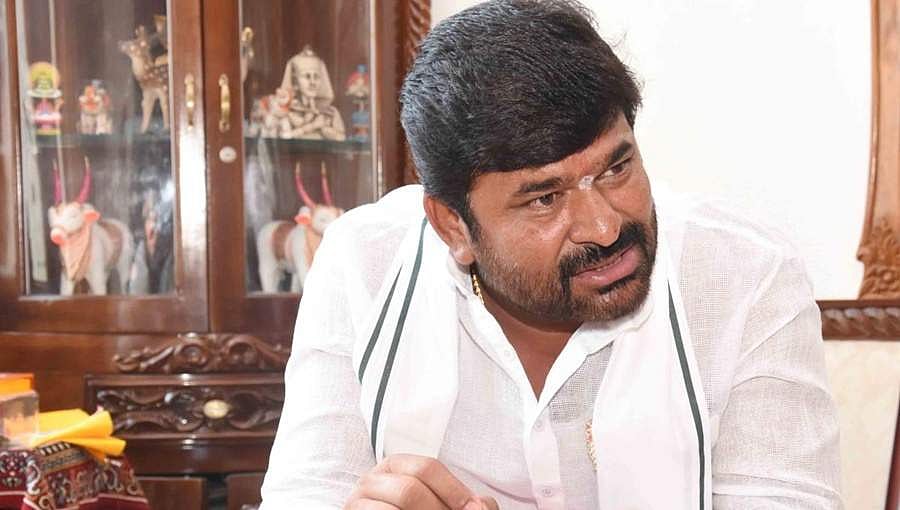 ನಾಳೆ ಯೋಗೇಶ್ ಗೌಡ ಕೊಲೆ ಪ್ರಕರಣದ ತೀರ್ಪು: ಮಾಜಿ ಸಚಿವ ವಿನಯ್ ಕುಲಕರ್ಣಿ ಭವಿಷ್ಯ ನಿರ್ಧಾರ