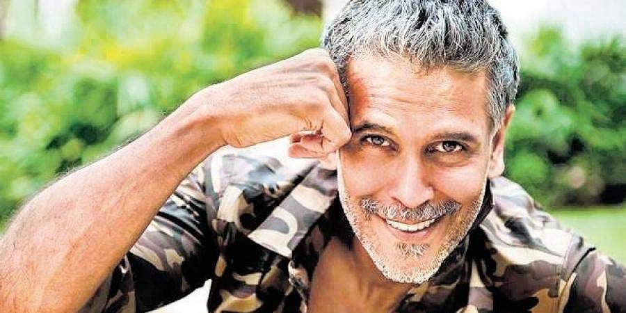 ಹುಟ್ಟುಹಬ್ಬದಂದು ಕಡಲ ತೀರದಲ್ಲಿ ನಗ್ನವಾಗಿ ಓಡಿದ್ದ ಮಿಲಿಂದ್ ಸೋಮನ್ ವಿರುದ್ಧ ಪ್ರಕರಣ ದಾಖಲು