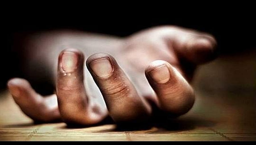 ರಾಮನಗರ: ವೇದಿಕೆ ಮೇಲೆಯೇ ಕುಸಿದು ಬಿದ್ದು ಬಿಜೆಪಿ ಕಾರ್ಯಕರ್ತ ಸಾವು