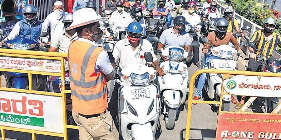 ಒಂದೆಡೆ ರೈತರು, ಮತ್ತೊಂದೆಡೆ ಸಾರಿಗೆ ನೌಕರರ ಪ್ರತಿಭಟನೆ: ಸರ್ಕಾರಕ್ಕೆ ಡಬಲ್ ಶಾಕ್!