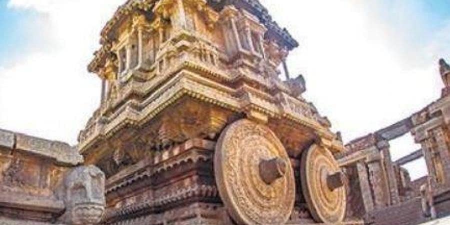 ಹಂಪಿಯಲ್ಲಿ ನಿಯಮ ಮೀರಿ ಡ್ರೋಣ್ ಬಳಕೆ: ಕ್ರಮಕ್ಕೆ ಮುಂದಾದ ಅಧಿಕಾರಿಗಳು