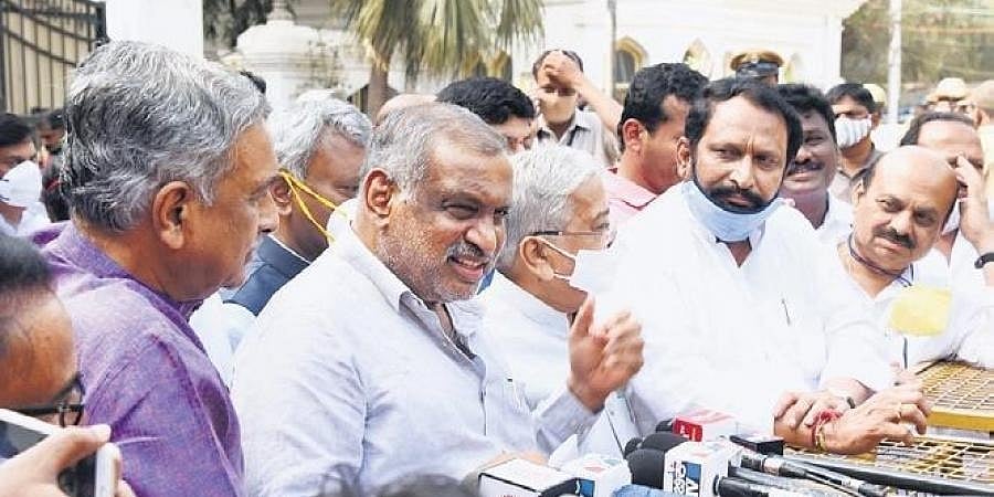 ಗೋಹತ್ಯೆ ನಿಷೇಧ ಮಸೂದೆ ಸಂಬಂಧ ಯಾವುದೇ ಸಮಯದಲ್ಲಿ ಸುಗ್ರೀವಾಜ್ಞೆ ಜಾರಿ: ಮಾಧುಸ್ವಾಮಿ