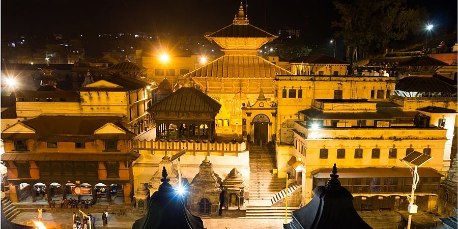 ನೇಪಾಳದ ಪ್ರಸಿದ್ಧ ಪಶುಪತಿನಾಥ ದೇವಾಲಯ ಪುನರರಾಂಭ