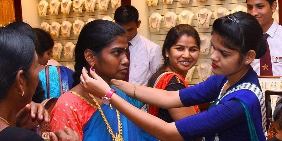 ಚಿನ್ನ, ಬೆಳ್ಳಿ ಖರೀದಿದಾರರಿಗೆ ಶಾಂಕಿಂಗ್ ನ್ಯೂಸ್: ಬೆಲೆಯಲ್ಲಿ ತೀವ್ರ ಹೆಚ್ಚಳ!
