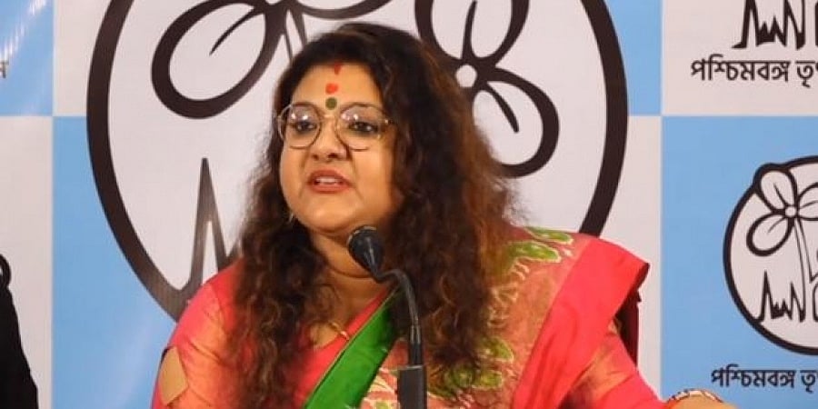 ತ್ರಿವಳಿ ತಲಾಖ್ ಜಾರಿಗೆ ತಂದ ಪಕ್ಷ ನನಗೆ ವಿಚ್ಛೇದನ ನೀಡುವಂತೆ ನನ್ನ ಪತಿಯನ್ನು ಕೇಳುತ್ತಿದೆ: ಬಿಜೆಪಿ ವಿರುದ್ಧ ಸೌಮಿತ್ರ ಖಾನ್ ಪತ್ನಿ ಟೀಕೆ