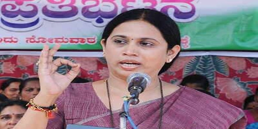ಕೋರ್ ಕಮಿಟಿ ಸಭೆಗೆ ಕೊರೋನಾ ಅಡ್ಡಿಯಾಗಿಲ್ಲವೇ, ಕಾರ್ಯಕಾರಿಣಿ ಕೇವಲ ಚುನಾವಣೆ ಗಿಮಿಕ್: ಹೆಬ್ಬಾಳ್ಕರ್ ಲೇವಡಿ