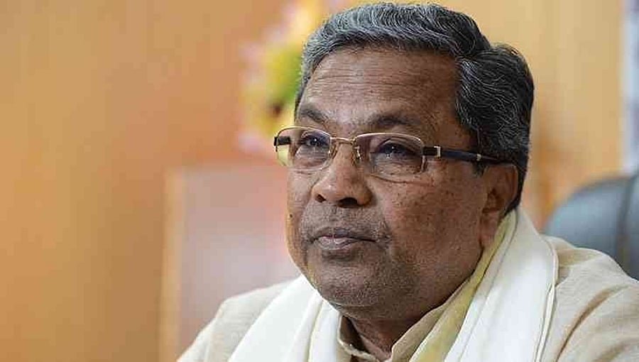 ಪಕ್ಷದ ಹಿರಿಯರ ಜೊತೆ ಸಿದ್ದರಾಮಯ್ಯ ಚರ್ಚೆ: ಲವ್ ಜಿಹಾದ್, ಗೋಹತ್ಯೆ ನಿಷೇಧ ಕಾಯ್ದೆ ವಿರೋಧಿಸಲು ತಂತ್ರಗಾರಿಕೆ