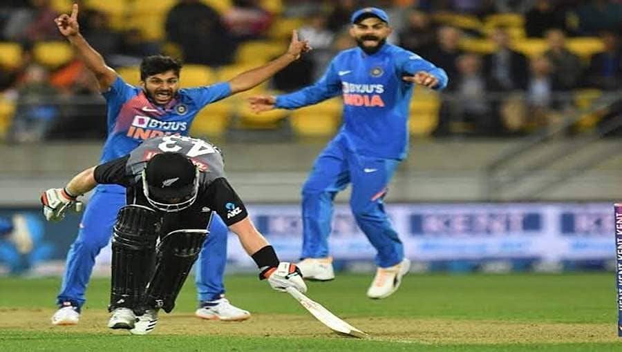ಬೆಂಗಳೂರು: ಭಾರತ-ನ್ಯೂಜಿಲ್ಯಾಂಡ್ ಟಿ20 ಪಂದ್ಯದ ವೇಳೆ ಬೆಟ್ಟಿಂಗ್, 10 ಜನರ ಬಂಧನ