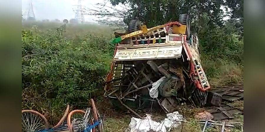 ಗುಂಟೂರು: ಆಟೋರಿಕ್ಷಾಗೆ ಟ್ರಕ್ ಡಿಕ್ಕಿ, ಆರು ಮಂದಿ ಸಾವು
