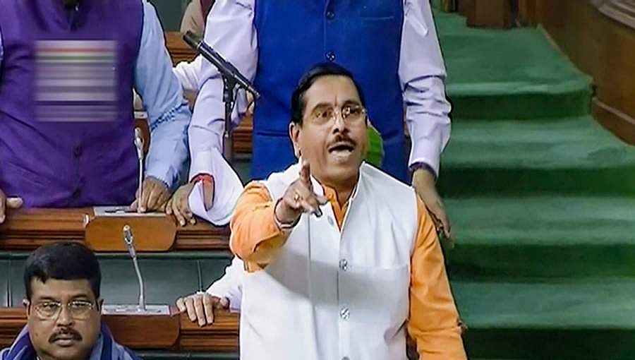 ನ್ಯಾಯಾಲಯದಲ್ಲಿ ಯಾವ ರಾಜಕೀಯ ಪಕ್ಷಗಳಿಲ್ಲ: ಮೀಸಲಾತಿ ತೀರ್ಪಿನ ವಿರುದ್ಧ ವಿಪಕ್ಷಗಳ ಟೀಕೆಗೆ ಸರ್ಕಾರ ತಿರುಗೇಟು