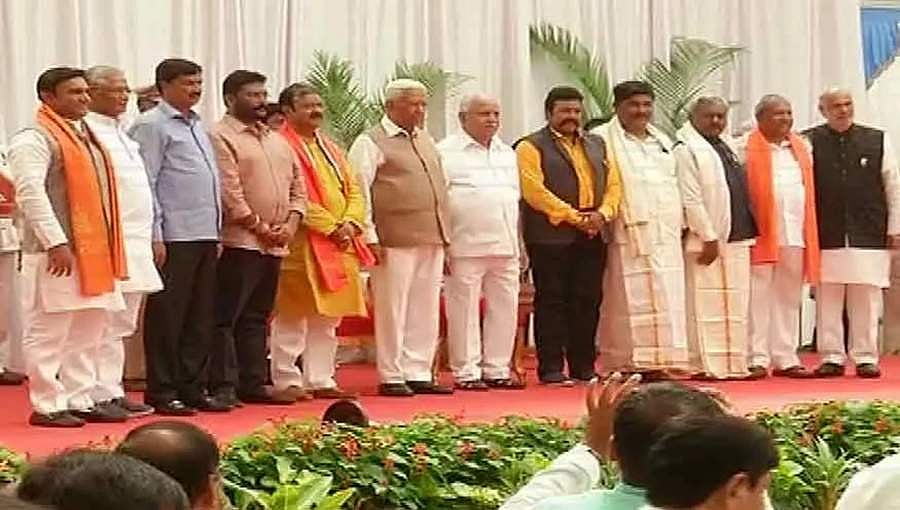 ನೂತನ ಸಚಿವರಿಗೆ ಖಾತೆ ಹಂಚಿಕೆ ಮಾಡಿದ ಸಿಎಂ: ಜಾರಕಿಹೊಳಿಗೆ ಜಾಕ್ ಪಾಟ್; ಸುಧಾಕರ್ ಗೆ ಬಂಪರ್ ಗಿಫ್ಟ್ !