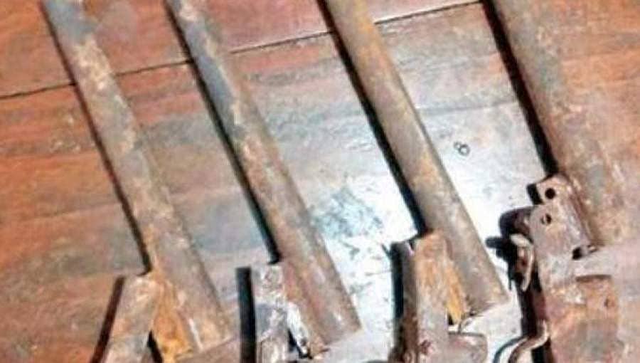 ಬೆಳಗಾವಿ: ಕಸದ ರಾಶಿಯಲ್ಲಿ ದೇಶೀ ನಿರ್ಮಿತ ಪಿಸ್ತೂಲ್ ಪತ್ತೆ