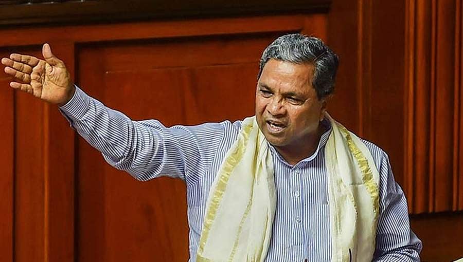 ನೂತನ ಸಚಿವರನ್ನು ಸದನಕ್ಕೆ ಪರಿಚಯಿಸಿದ್ದೇ ನಾವು: ವಿಧಾನಸಭೆಯಲ್ಲಿ ಸಿದ್ದರಾಮಯ್ಯ ಲೇವಡಿ