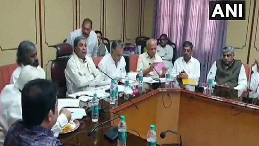 ವಿಧಾನಸೌಧದಲ್ಲಿ ಕಾಂಗ್ರೆಸ್ ಶಾಸಕಾಂಗ ಸಭೆ: ರಾಜ್ಯಪಾಲರ ಭಾಷಣ ಹಿಡಿದು ಸರ್ಕಾರದ ವಿರುದ್ಧ ಹರಿಹಾಯಲು ಸಿದ್ದು ತಂತ್ರ