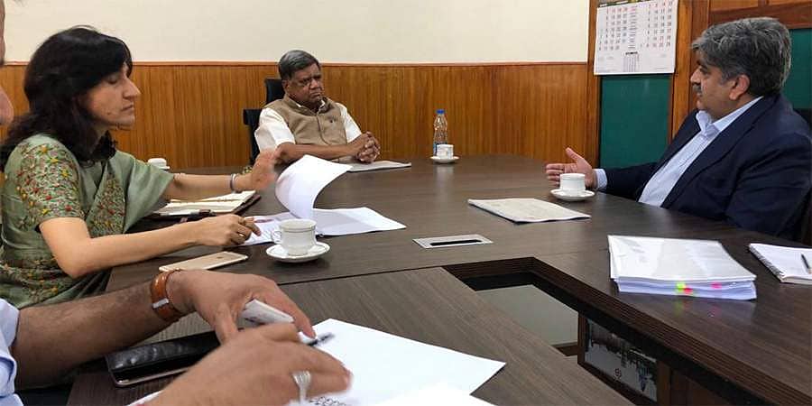 ಎಲೆಕ್ಟ್ರಾನಿಕ್ಸ್ ವಿನ್ಯಾಸ, ಉತ್ಪಾದನಾ ಕ್ಷೇತ್ರ ಇ.ಎಸ್.ಡಿ.ಎಂ ನಲ್ಲಿ ಗಮನಾರ್ಹ ಸಾಧನೆ ಮಾಡಿದ್ದು, ಉದ್ಯಮಿಗಳು ಕೈಜೋಡಿಸಬೇಕು: ಜಗದೀಶ್ ಶೆಟ್ಟರ್