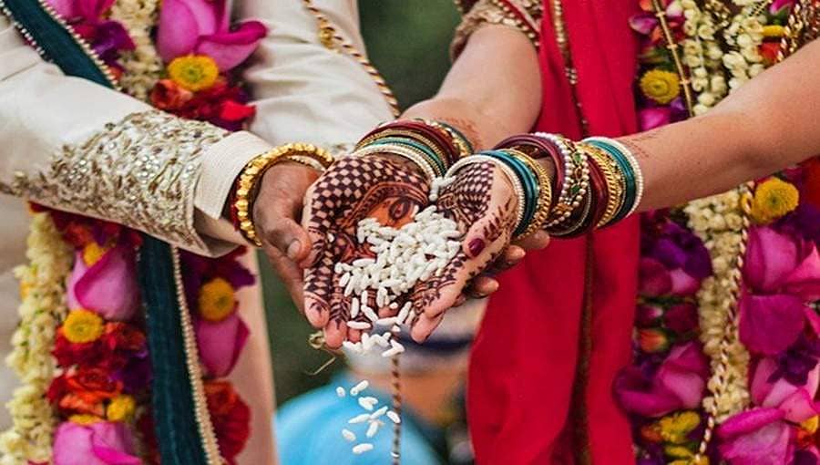 ಅಪ್ರಾಪ್ತನನ್ನು ವರಿಸಿದ 19ರ ಯುವತಿ: ಬೆಂಗಳೂರಿನಲ್ಲೊಂದು ವಿಚಿತ್ರ ಸಂಗತಿ