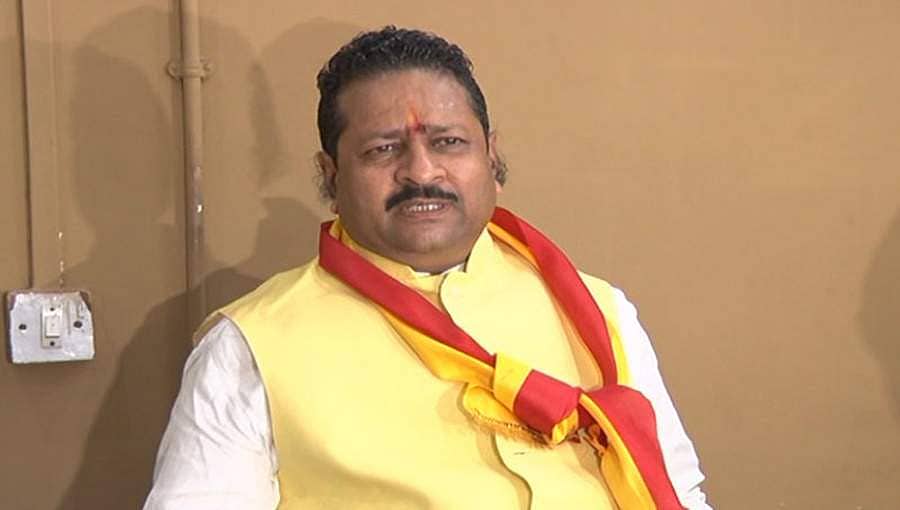 'ದೇಶದ್ರೋಹಿಗಳನ್ನು ಮಟ್ಟ ಹಾಕಲು ಬಸನಗೌಡ ಪಾಟೀಲ್ ಯತ್ನಾಳ್ ಗೆ ಗೃಹ ಖಾತೆ ನೀಡಿ'