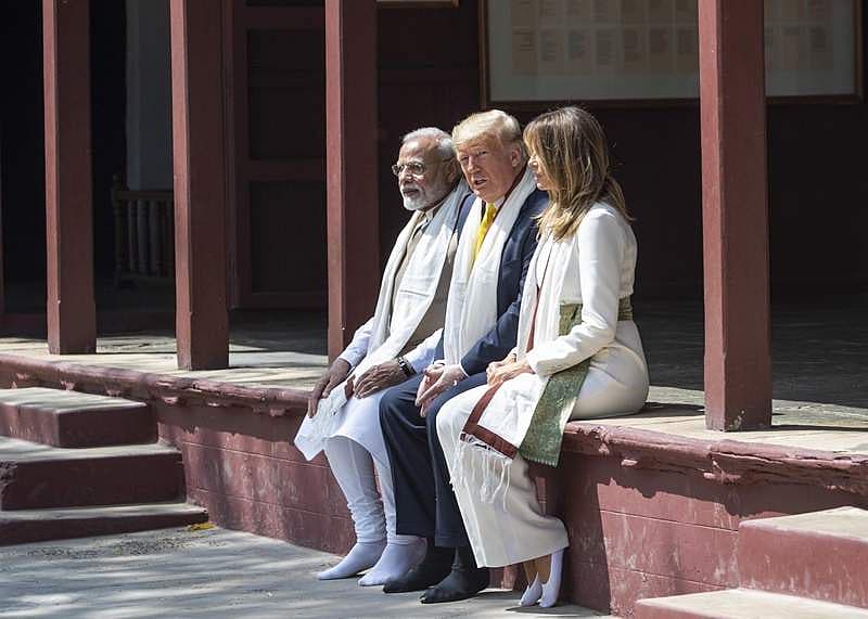 ಸಬರಮತಿ ಆಶ್ರಮದಲ್ಲಿ ಪ್ರಧಾನಿ ಮೋದಿ ಹಾಗೂ ಟ್ರಂಪ್ ದಂಪತಿ