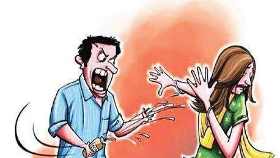 ಕೊಲ್ಕತ್ತಾ: ಆಸಿಡ್ ದಾಳಿಗೊಳಗಾದ ಸಂತ್ರಸ್ತೆಯನ್ನು ರಕ್ಷಿಸಿ, ಮದುವೆಯಾದ ಯುವಕ!