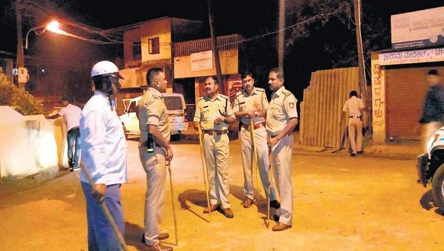 ಬೆಳಗಾವಿ: ಜಾತ್ರಾ ಮಹೋತ್ಸವದಲ್ಲಿ ಕಲ್ಲು ತೂರಾಟ; ನಾಲ್ವರ ಬಂಧನ