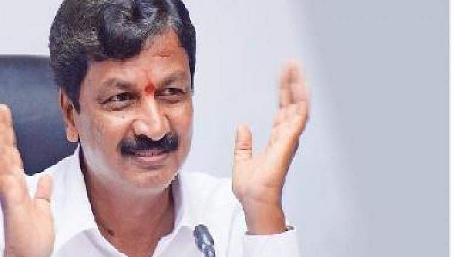 'ಡಿ ಕೆ ಶಿವಕುಮಾರ್ ಜೊತೆ ದ್ವೇಷ, ಪೈಪೋಟಿ ಏನೂ ಇಲ್ಲ, ಅವರು ನನ್ನ ಒಳ್ಳೆಯ ಗೆಳೆಯ': ರಮೇಶ್ ಜಾರಕಿಹೊಳಿ 