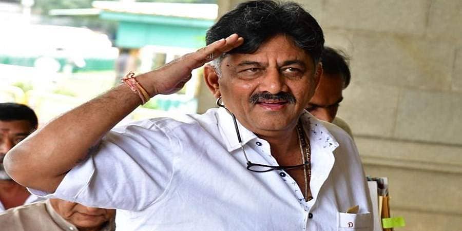 ಕೆಪಿಸಿಸಿ ಅಧ್ಯಕ್ಷರಾಗಿ ಡಿ.ಕೆ ಶಿವಕುಮಾರ್ ನೇಮಕ: ಸಿಎಲ್ ಪಿ, ವಿಪಕ್ಷ ನಾಯಕರಾಗಿ ಸಿದ್ದರಾಮಯ್ಯ ಮುಂದುವರಿಕೆ