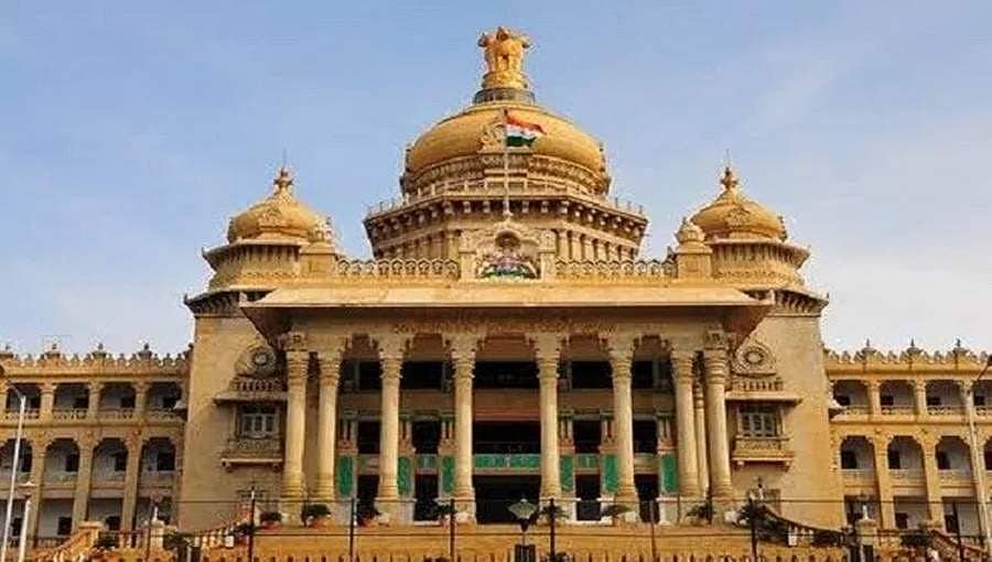 ಸರ್ಕಾರಿ ನೌಕರರ ವಾರ್ಷಿಕ 15 ದಿನಗಳ ಸಾಂದರ್ಭಿಕ ರಜೆ 10 ದಿನಗಳಿಗೆ ಇಳಿಕೆ