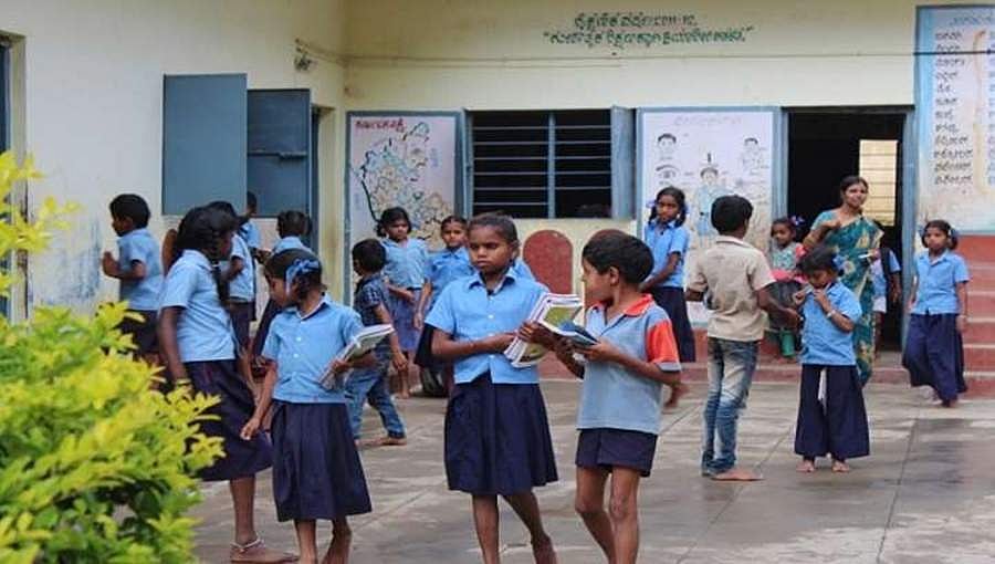 ಈ ದಂಪತಿಗೆ ಸುಧಾಮೂರ್ತಿಯವರೇ ಪ್ರೇರಣೆ: ಸರ್ಕಾರಿ ಶಾಲೆ ನಿರ್ಮಾಣಕ್ಕೆ 1.9 ಕೋಟಿ ರೂ. ಕೊಡುಗೆ