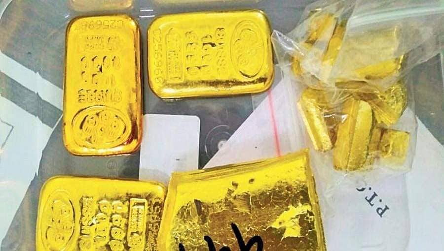 ಚಿನ್ನ ಕಳ್ಳಸಾಗಣೆ ಜಾಲ ಭೇದಿಸಿದ ಪೊಲೀಸರು: 9.3 ಕೋಟಿ ಚಿನ್ನ ವಶ, ಏಳು ಜನರ ಬಂಧನ