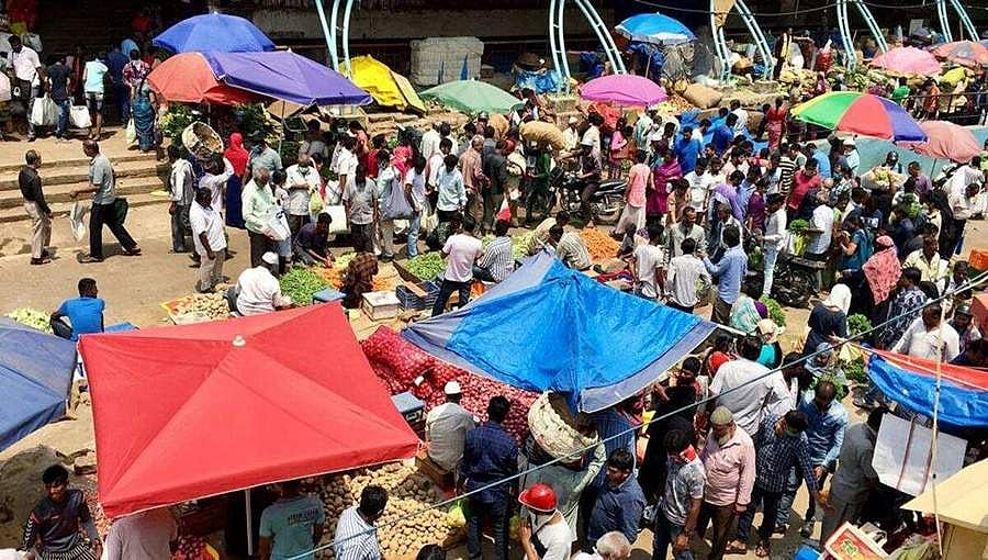 ಲಾಕ್ ಡೌನ್: ಬಡವರು, ನಿರ್ಗತಿಕರಿಗೆ ಆಹಾರ ಭದ್ರತೆ ಒದಗಿಸಿ, ಸರ್ಕಾರಕ್ಕೆ ಹೈಕೋರ್ಟ್ ಆದೇಶ