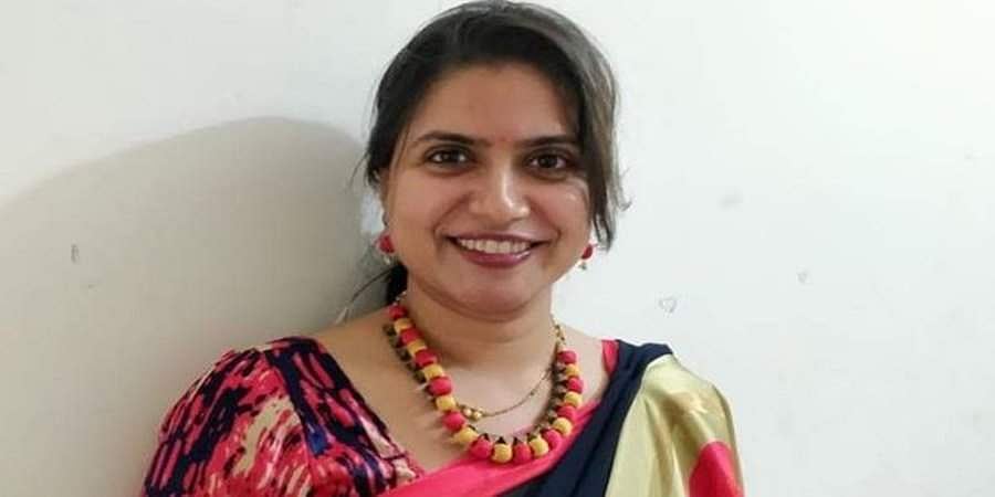 ಮೊದಲು ಜನ್ಮ ನೀಡಿದ್ದು ಕೊರೋನಾ ಟೆಸ್ಟ್ ಕಿಟ್ ಗೆ, ನಂತರ ಹೆರಿಗೆ! ತುಂಬು ಗರ್ಭಿಣಿ ವೈದ್ಯೆಗೆ ಮೆಚ್ಚುಗೆಯ ಮಹಾಪೂರ!!