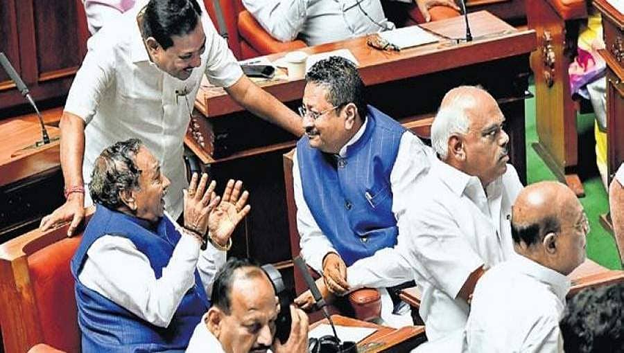 ಕಲಾಪ ನುಂಗಿದ ಯತ್ನಾಳ್: ಸಿದ್ದರಾಮಯ್ಯ ಅವರನ್ನು ಹೊರಹಾಕಿ: ಸ್ಪೀಕರ್ -ಸಿದ್ದು ಜುಗಲ್ ಬಂದಿ