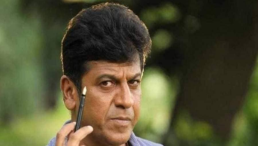 ಖಡ್ಗಕ್ಕಿಂತ ಲೇಖನಿ ಹರಿತ:  ಲಾಂಗು, ಮಚ್ಚು ಬಿಟ್ಟು ಪೆನ್ನು ಹಿಡಿದ 'ದ್ರೋಣ'