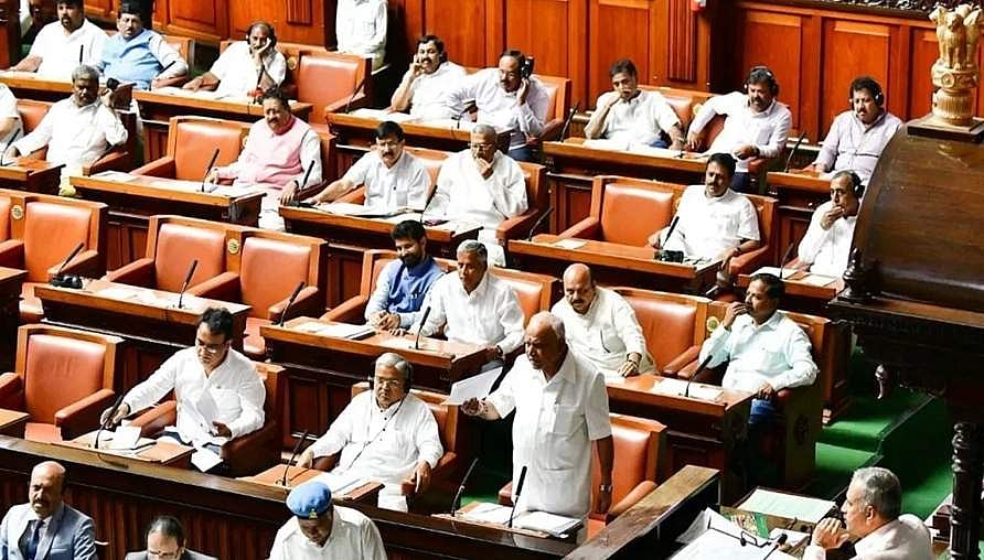 ವಿಧಾನಸಭಾ ಅಧಿವೇಶನ: ಸಂವಿಧಾನ ಕುರಿತು ಸದಸ್ಯರಿಂದ ವಿಸ್ತೃತ ಚರ್ಚೆ