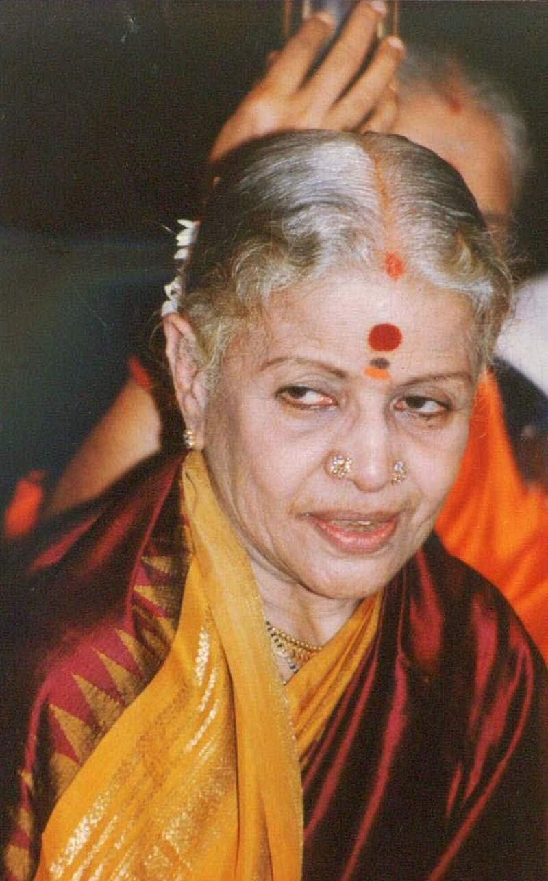 ಕರ್ನಾಟಕ ಶಾಸ್ತ್ರೀಯ ಸಂಗೀತ ಕ್ಷೇತ್ರದಲ್ಲಿ ಸುಬ್ಬುಲಕ್ಷ್ಮಿ ಅವರ ಸಾಧನೆ ಅನನ್ಯವಾದದ್ದು. 1998 ರಲ್ಲಿ ಸುಬ್ಬುಲಕ್ಷ್ಮಿ ಅವರಿಗೆ ಭಾರತ ರತ್ನ ನೀಡಿ ಗೌರವಿಸಲಾಗಿದೆ.