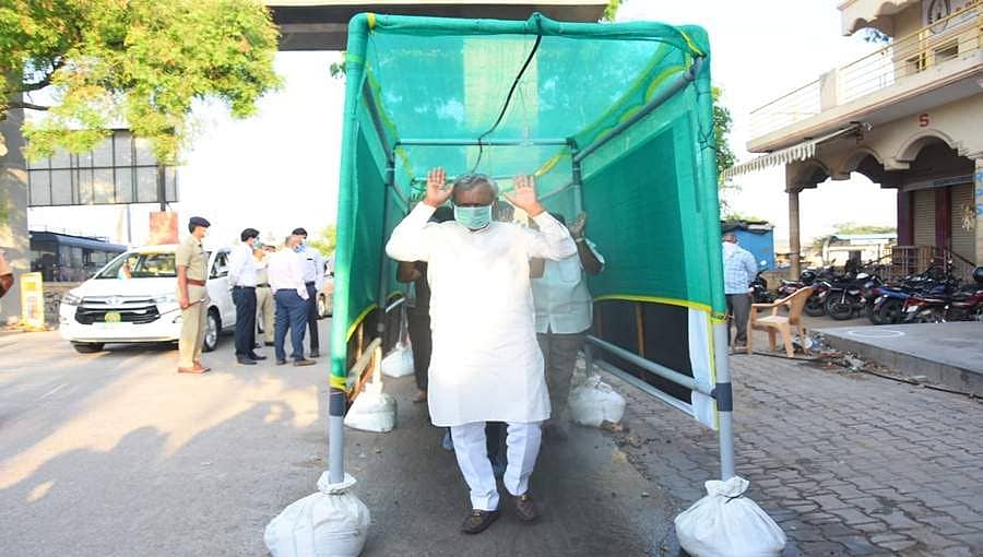 ಜ್ಯೂಬ್ಲೆಂಟ್ ಜನರಿಕ್ ಮೆಡಿಸಿನ್ ಪ್ಲಾಂಟ್ ಗೆ ಸಚಿವ ಎಸ್.ಟಿ.ಸೋಮಶೇಖರ್ ಭೇಟಿ: ಪರಿಶೀಲನೆ