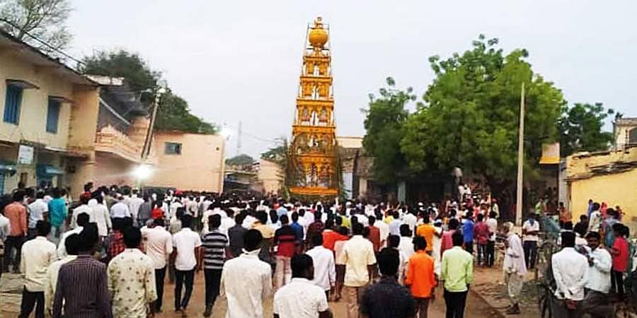 ಕಲಬುರಗಿ: ಕೊರೋನಾ ಬಂದ ತಾಲೂಕಿನಲ್ಲೇ ರಥೋತ್ಸವ ಆಚರಣೆ, 40 ಮಂದಿ ವಿರುದ್ಧ ಕೇಸ್