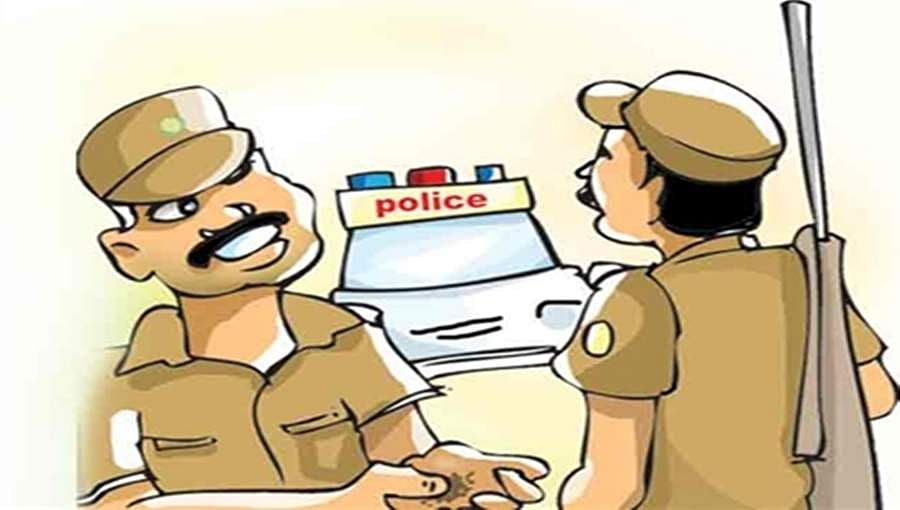 ಮಡಿಕೇರಿ: ರಸ್ತೆಯಲ್ಲೇ ಬಡಿದಾಡಿಕೊಂಡಿದ್ದ ಇಬ್ಬರು ಅಬಕಾರಿ ಅಧಿಕಾರಿಗಳ ಅಮಾನತು