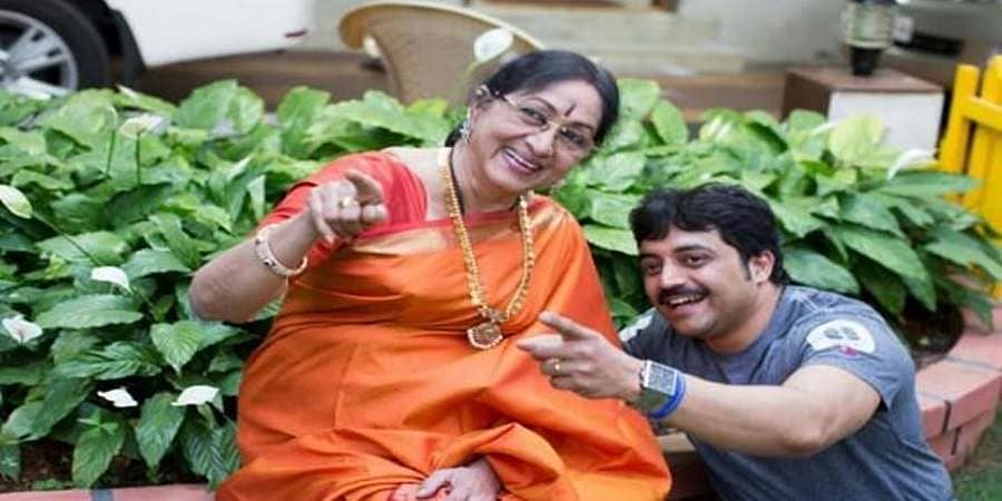 ಕೊರೊನಾ ಗ್ಯಾಪ್‌ನಲ್ಲಿಯೇ ಸಿದ್ಧವಾಗುತ್ತಿದೆ "ಬಾಳೇ ಬಂಗಾರ"- ಇದು ಆರ್ಯ ತೆರೆದಿಡಲಿರುವ ಭಾರತಿ ವಿಷ್ಣುವರ್ಧನ್ ಜೀವನಚರಿತ್ರೆ