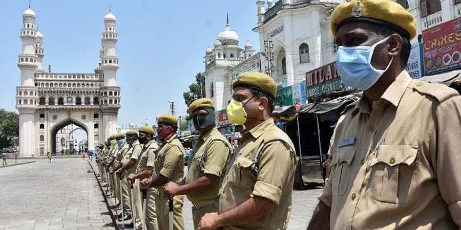 ತೆಲಂಗಾಣ: ಕೊರೋನಾ ವೈರಸ್ ವಿರುದ್ಧ ಹೋರಾಡುತ್ತಿರುವ ಪೊಲೀಸರ ವೇತನ ಶೇ.10ರಷ್ಟು ಹೆಚ್ಚಳ!