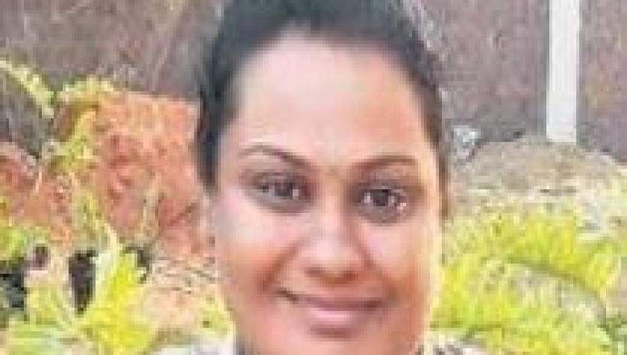 ಮಂಗಳೂರು: 8 ತಿಂಗಳ ಮಗು ಬಿಟ್ಟು 'ಕೋವಿದ್ ವಾರಿಯರ್' ಆಗಿ ಕರ್ತವ್ಯ ನಿರ್ವಹಿಸುತ್ತಿರುವ ಮುಖ್ಯಪೇದೆ ನಯನ