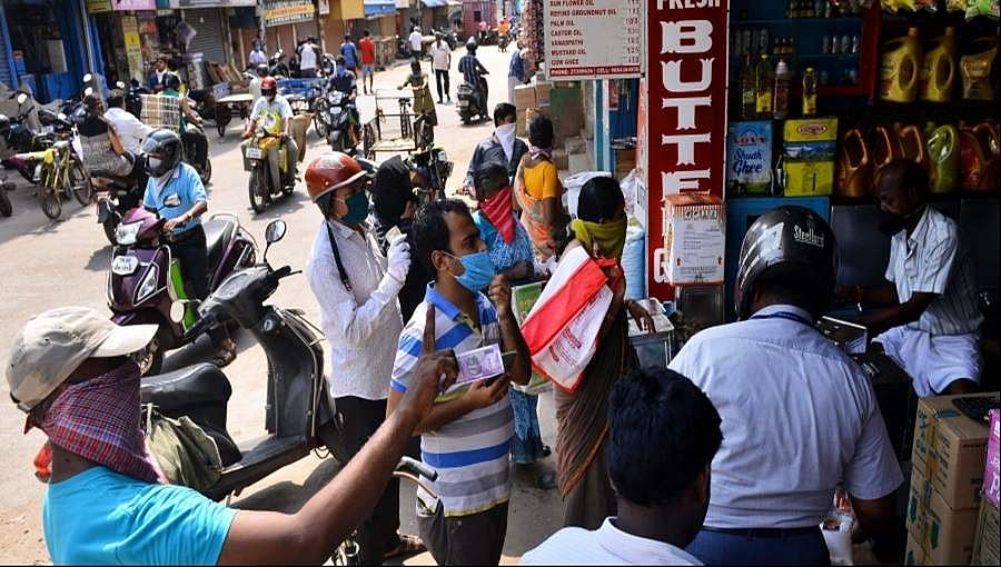 ಹೊಸ ಮಾರ್ಗಸೂಚಿ: ನಗರಸಭೆ- ಪುರಸಭೆ ವ್ಯಾಪ್ತಿಯಲ್ಲಿ ಅಂಗಡಿ ತೆರೆಯಲು ಕೇಂದ್ರದ ಆದೇಶ