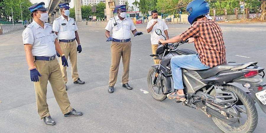 ಚೆನ್ನೈ: ಲಾಕ್ ಡೌನ್ ವೇಳೆ ಅಕ್ರಮವಾಗಿ ಸಲೂನ್ ತೆರೆದಿದ್ದ ಮಾಲಿಕನಿಗೆ ಕೋವಿಡ್-19 ಸೋಂಕು!