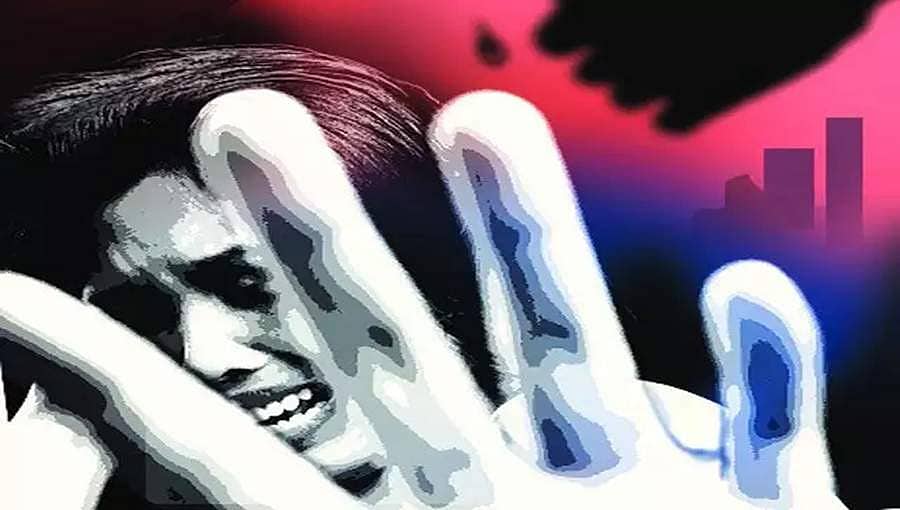 ಬೆಂಗಳೂರು: ಕಿರುಕುಳ ನೀಡಿದ ಯುವಕನನ್ನು ಬೆನ್ನಟ್ಟಿ ಹಿಡಿದ ಯುವತಿ
