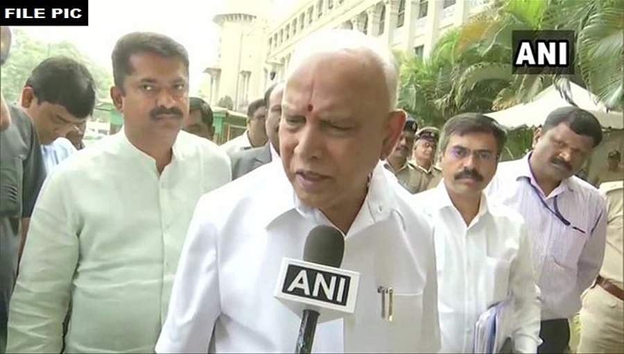 ಮುಸ್ಲಿಂ ಮುಖಂಡರ ಜೊತೆ ಯಡಿಯೂರಪ್ಪ ಸಭೆ: ವೈದ್ಯಕೀಯ ಸಿಬ್ಬಂದಿಗೆ ಸಹಕರಿಸಲು ಮನವಿ
