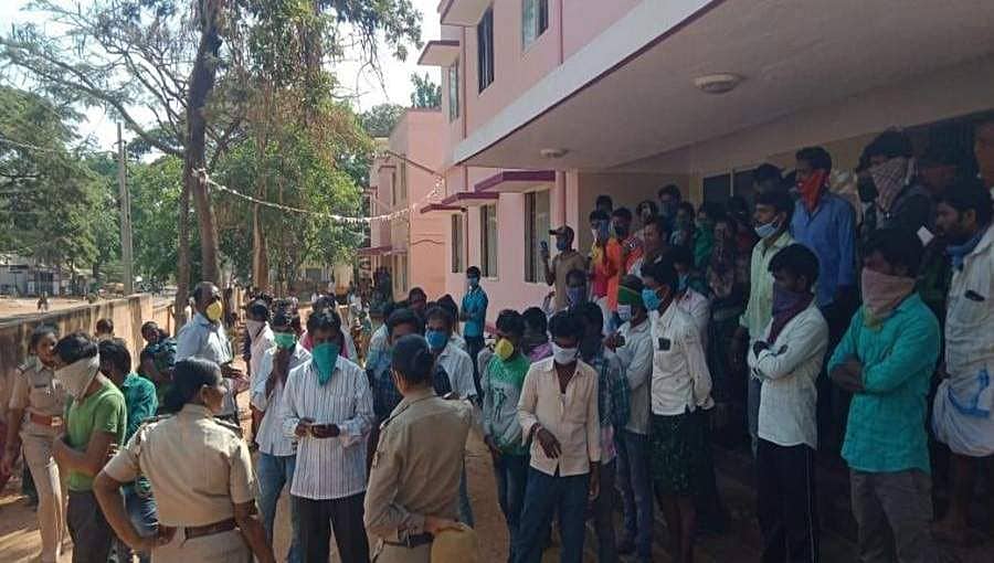 ತುಮಕೂರು: 150 ಮಂದಿ ವಾಸ ಸಾಮರ್ಥ್ಯದ ಹಾಸ್ಟೆಲ್ ನಲ್ಲಿ 316 ವಲಸಿಗರಿಗೆ ವಸತಿ ವ್ಯವಸ್ಥೆ