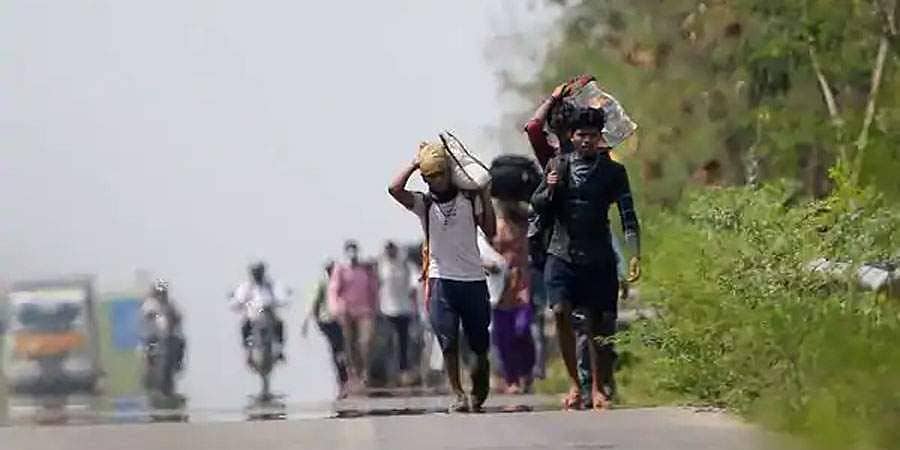 ಕೊರೋನಾ ವೈರಸ್: ದೇಶದಲ್ಲಿ ಮುಂದುವರೆದ ವಲಸೆ ಕಾರ್ಮಿಕರ ಸಾವಿನ ಸರಣಿ, ಮಹಾರಾಷ್ಟ್ರ-ಮಧ್ಯ ಪ್ರದೇಶ ಗಡಿಯಲ್ಲಿ ಮೂವರ ಸಾವು