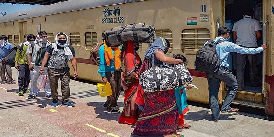 ರೈಲು ಪ್ರಯಾಣಿಕರ ಗಮನಕ್ಕೆ: ಜುಲೈ 1 ರಿಂದ ತತ್ಕಾಲ್ ಟಿಕೆಟ್‌ ಬುಕ್ ಮಾಡಲು ಆಧಾರ್ ಕಡ್ಡಾಯ