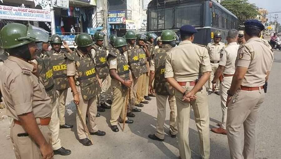 ಬೆಂಗಳೂರು: ಕಳ್ಳನನ್ನು ಹಿಡಿದ 15 ಪೊಲೀಸರಿಗೆ ಕ್ವಾರಂಟೈನ್ ಶಿಕ್ಷೆ!