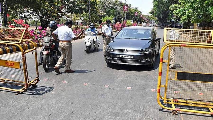 ಅಂತರ ಜಿಲ್ಲೆಯೊಳಗೆ ಸಂಚರಿಸಲು ಪಾಸ್ ನ ಅವಶ್ಯಕತೆಯಿಲ್ಲ: ಪೊಲೀಸ್ ಇಲಾಖೆ ಸ್ಪಷ್ಟನೆ